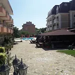 Black Sea - Breakfast, Pool & Free Parking Hotel Obzor