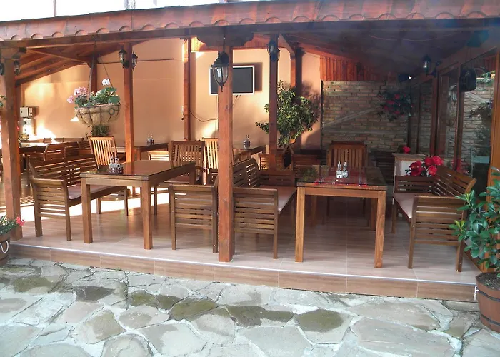 Black Sea - Breakfast, Pool & Free Parking 3* Obzor